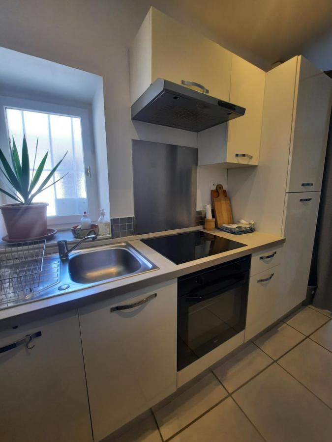 Agreable Appartement T2 Proche Centre Nimes Luaran gambar